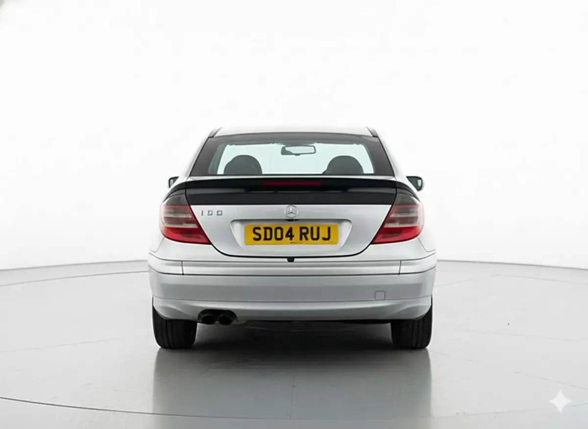 Used Mercedes C180 SE 2004 Silver Coupe