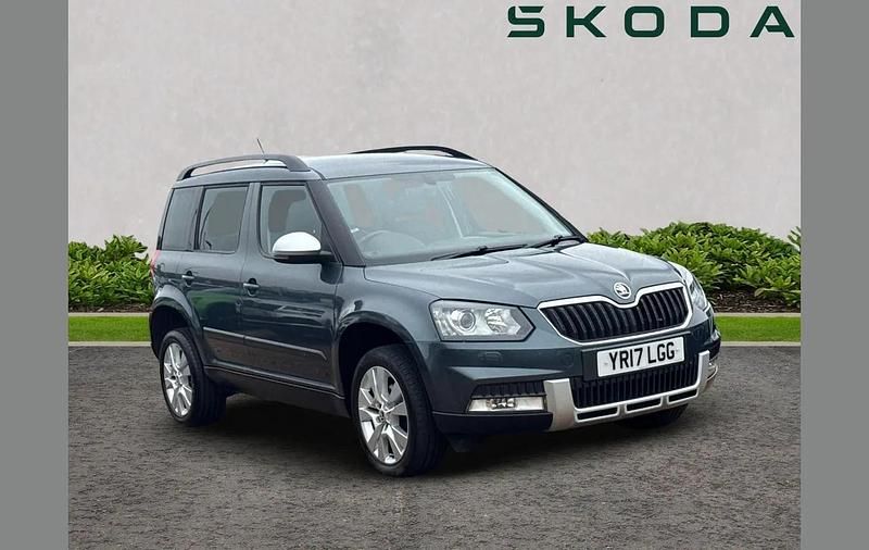 Grey Used 2017 Skoda Yeti Outdoor SE L SUV | £13,295 (Fair price) - Image 1/4