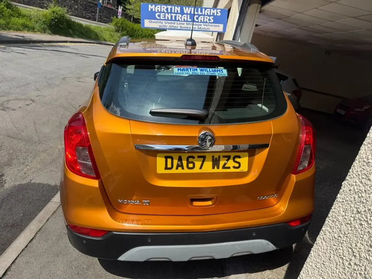Używany Vauxhall Mokka X Active 140 KM (102 kW) 2017 Pomarańczowy SUV