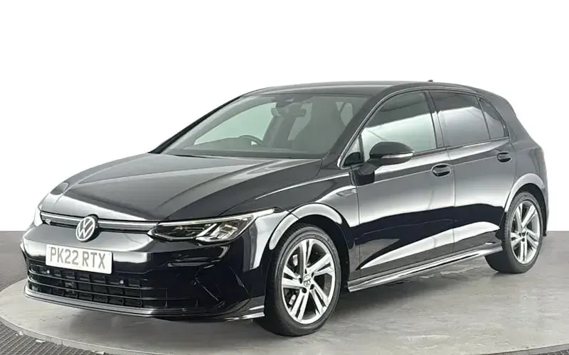 Used VW Golf VIII R-line 150 HP (110 kW) 2022 Hatchback