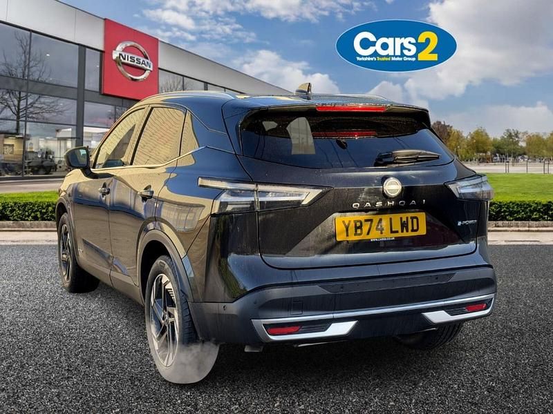 Used Nissan Qashqai N-Connecta 190 HP (139 kW) 2024 Black SUV