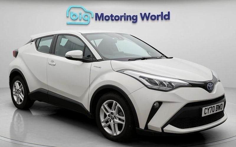 Used 2023 Toyota C-HR SUV | £15,300 (Super price) - Image 1/4