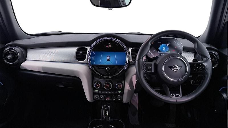 Used Mini Cooper Countryman Exclusive 134 HP (98 kW) 2022 Red SUV