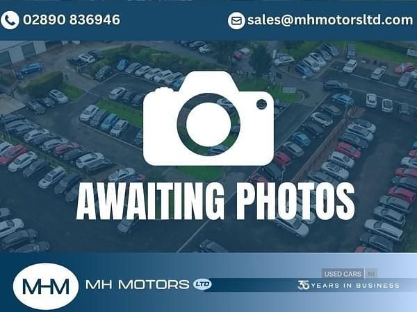 Used Hyundai i10 SE 2016 White Hatchback