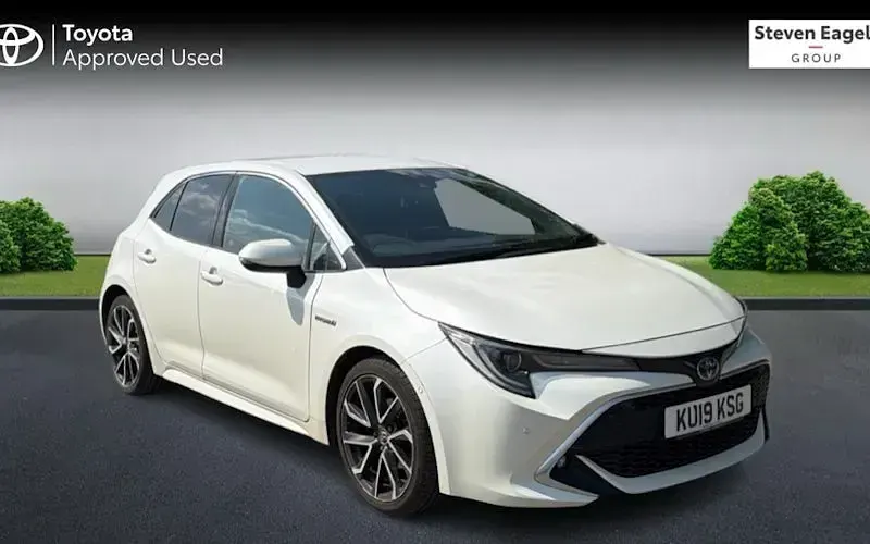 Used Toyota Corolla 122 HP (89 kW) 2022 Hatchback