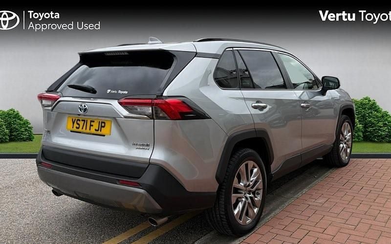 Used Toyota RAV4 222 HP (163 kW) 2025 SUV