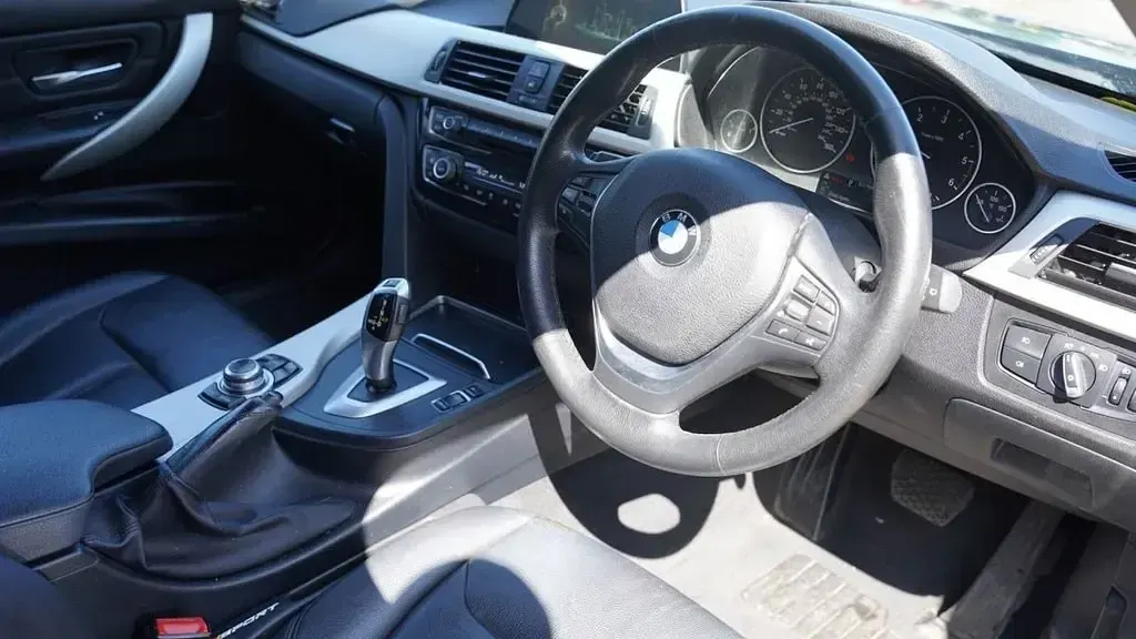 Używany BMW 320 Efficient Dynamics 163 KM (119 kW) 2017 Czarny Kombi