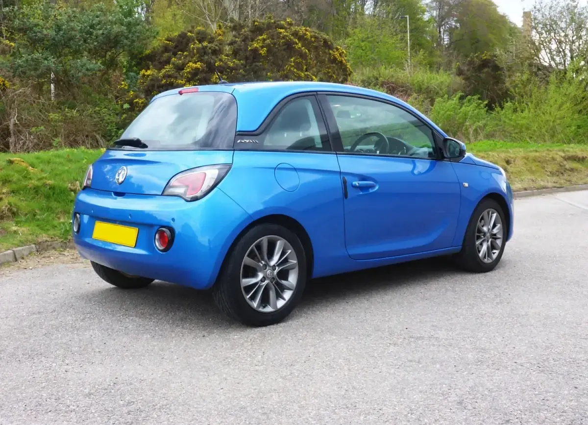 Usado Vauxhall Adam Jam 2015 Azul Utilitario
