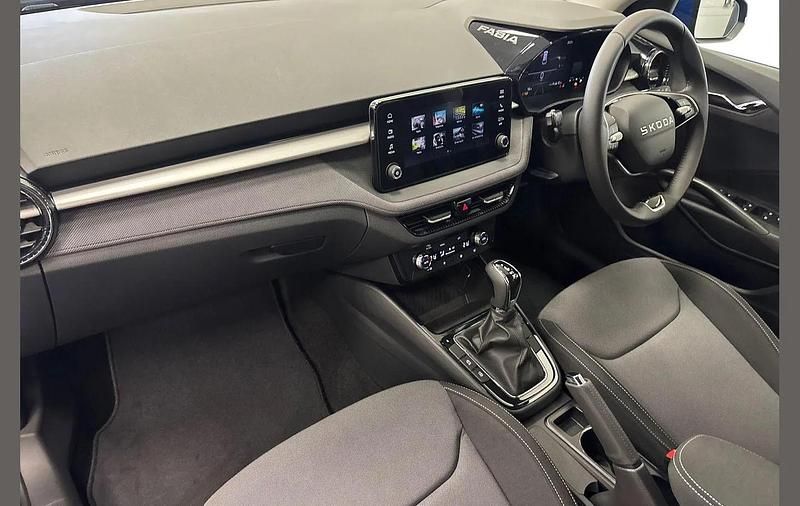 New Skoda Fabia SE 113 HP (83 kW) 2025 Blue Hatchback