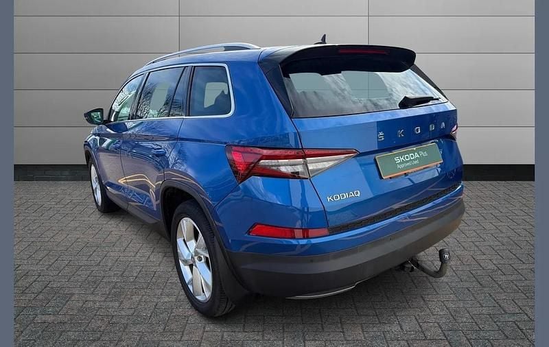 Used Skoda Kodiaq SE L 150 HP (110 kW) 2021 Race blue metallic SUV