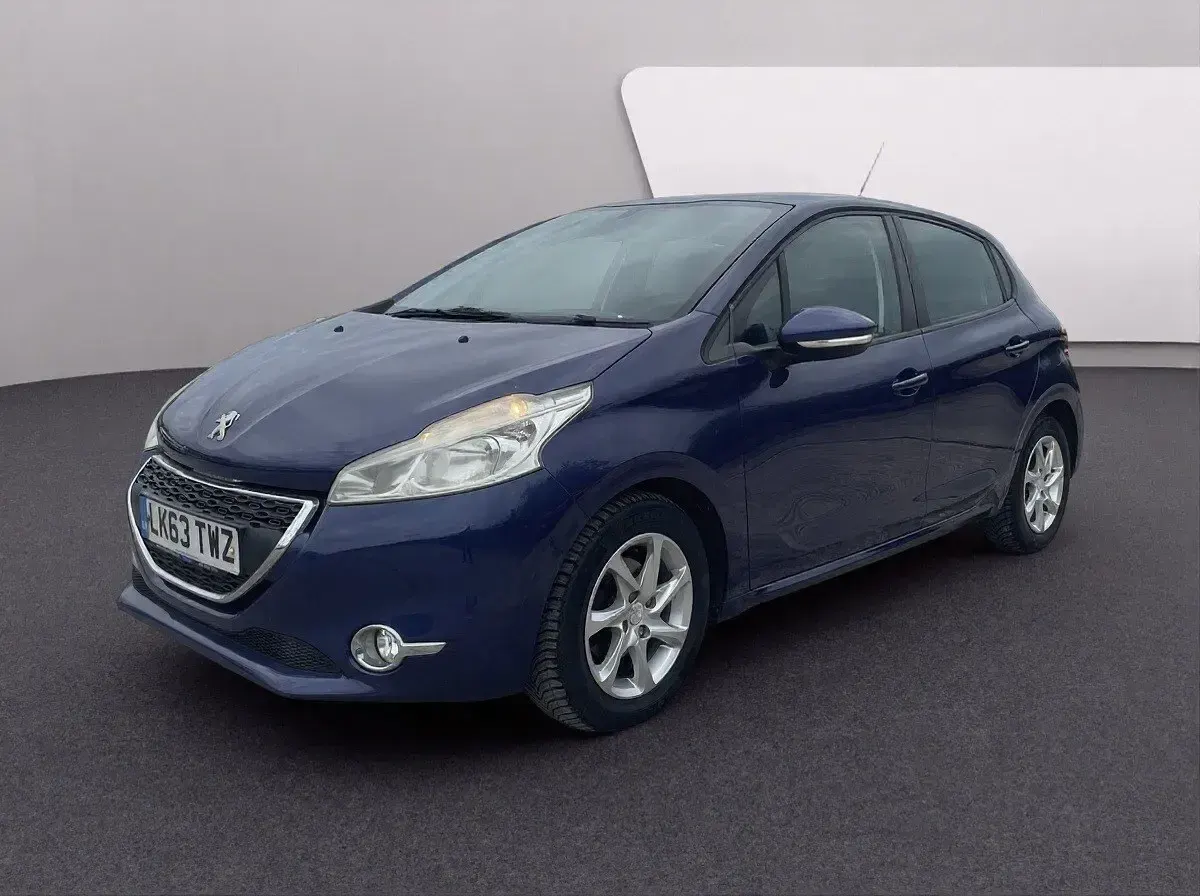 Gebraucht Peugeot 208 Active 82 PS (60 kW) 2013 Blau Kleinwagen