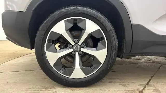 Used Volvo XC40 Plus 194 HP (142 kW) 2026 SUV