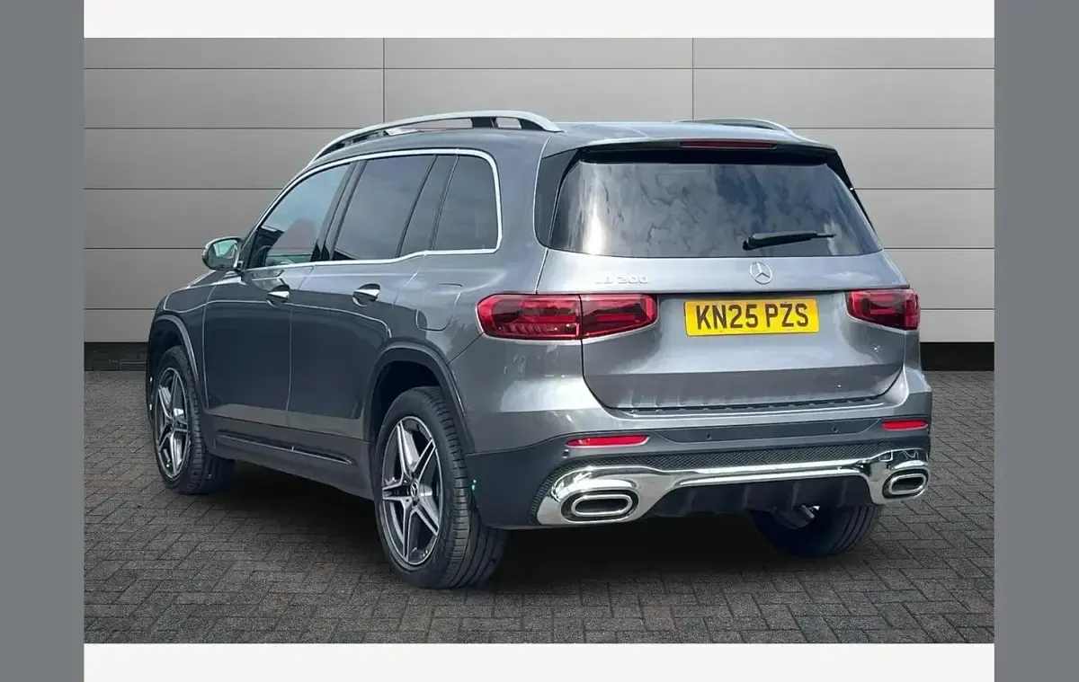 Used Mercedes GLB200 Executive 161 HP (118 kW) 2025 Grey SUV