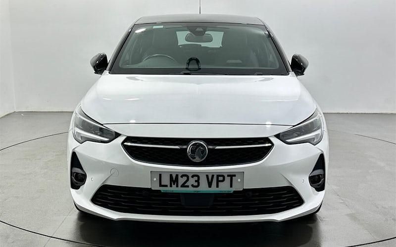 Second-hand Vauxhall Corsa Ultimate 101 CP (74 kW) 2023 Alb Hatchback