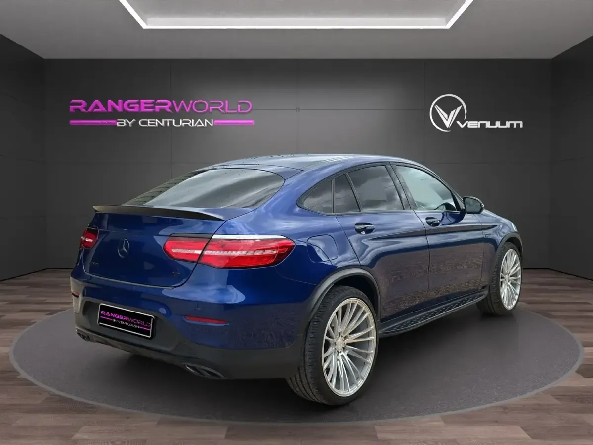 Usado Mercedes GLC43 AMG Premium Plus 2019 Azul Coupé
