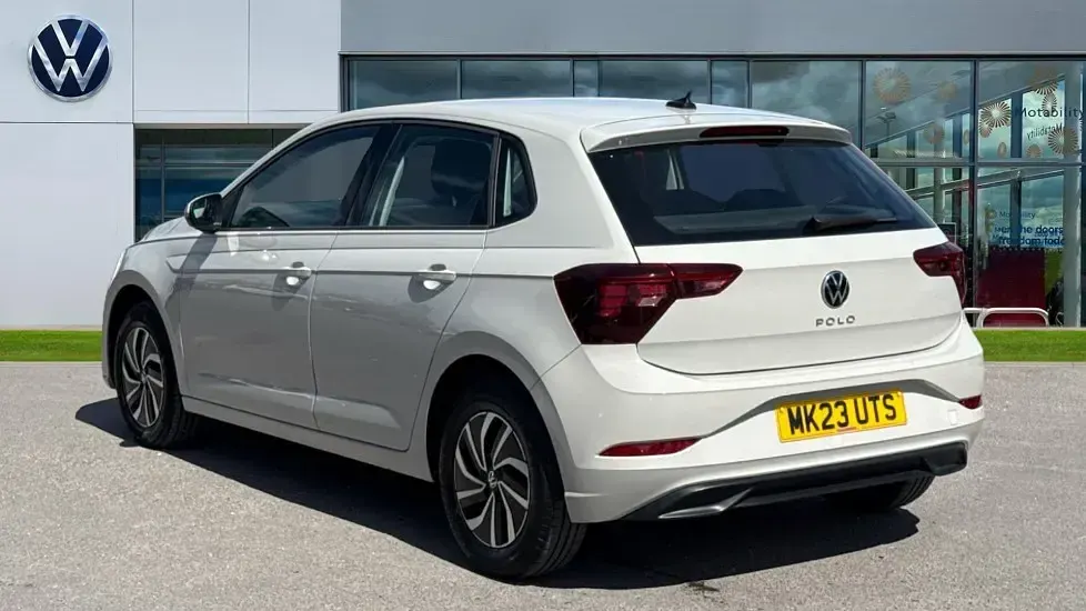 Used VW Polo Life 80 HP (58 kW) 2023 Grey Hatchback