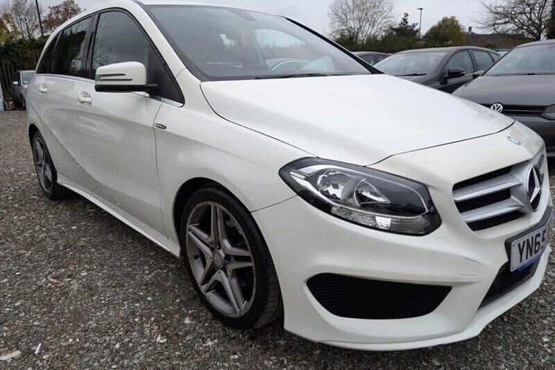 White Used 2015 Mercedes B200 AMG line MPV | £5,990 (Fair price) - Image 1/1