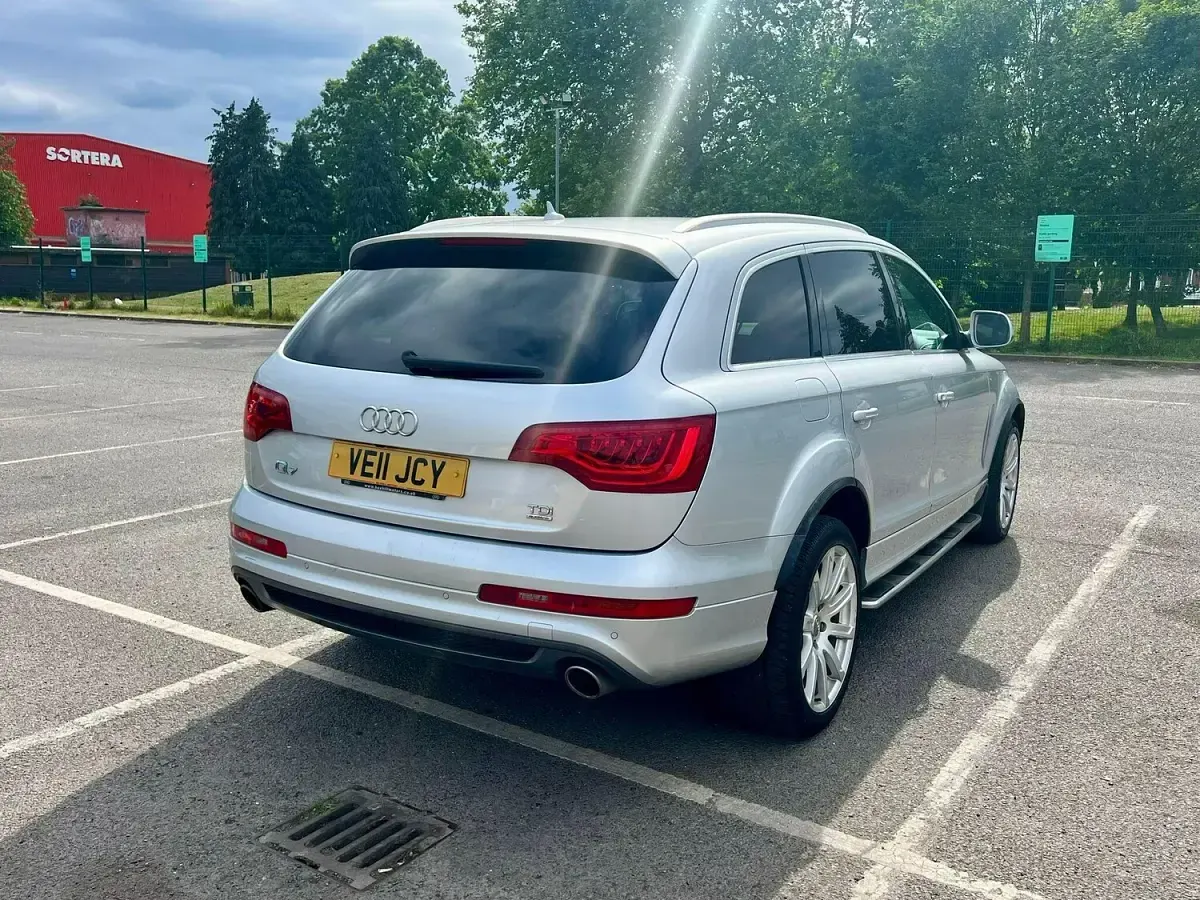 Used Audi Q7 S-Line 245 HP (180 kW) 2011 Silver SUV