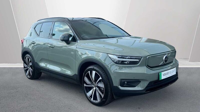 Used 2021 Volvo XC40 SUV | £27,995 (Fair price) - Image 1/4