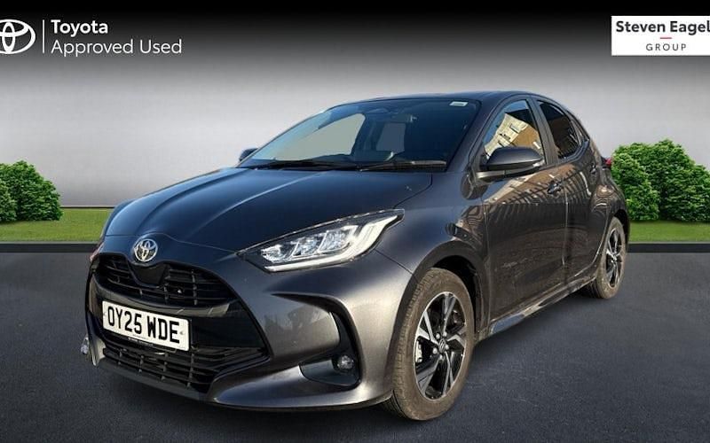 Used Toyota Yaris Hybrid Design 116 HP (85 kW) 2026 Hatchback