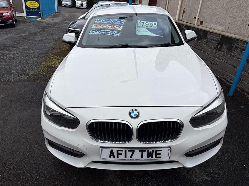 Used BMW 118 Sport Line 2017 White Hatchback