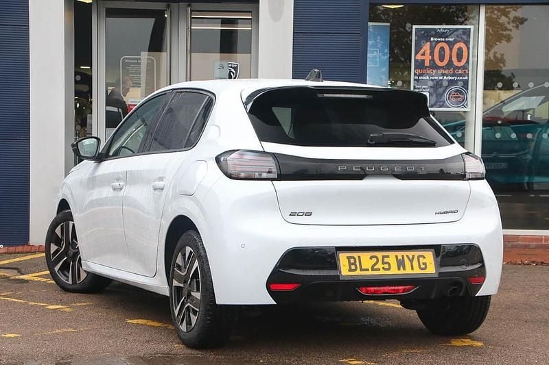 White New 2025 Peugeot 208 Allure Hatchback | £18,286 (Fair price) - Image 1/3
