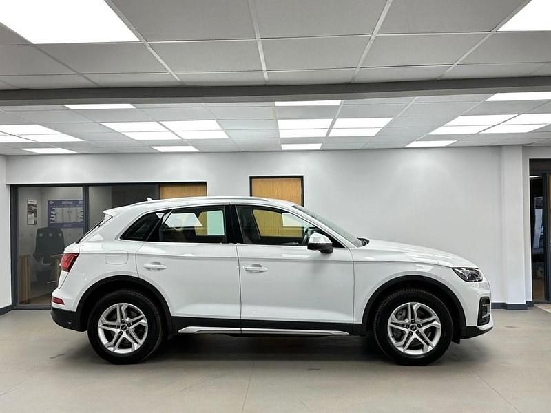 Used Audi Q5 Sport 204 HP (150 kW) 2021 White SUV