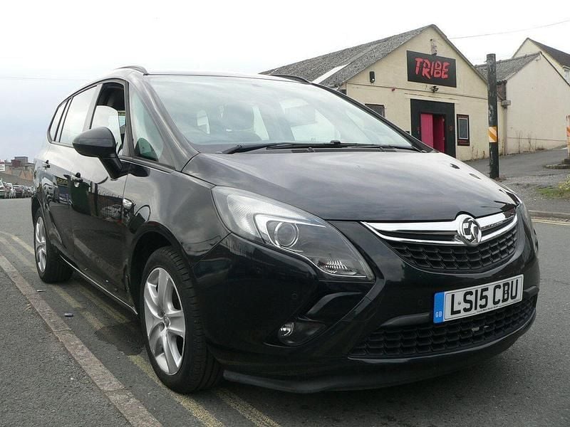 Black Used 2015 Vauxhall Zafira MPV | £6,295 (Fair price) - Image 1/4