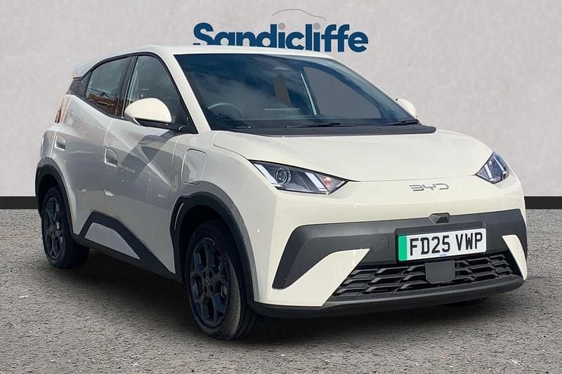 Metallic apricity white Used 2025 BYD Dolphin Boost Hatchback | £18,118 (Good price) - Image 1/4