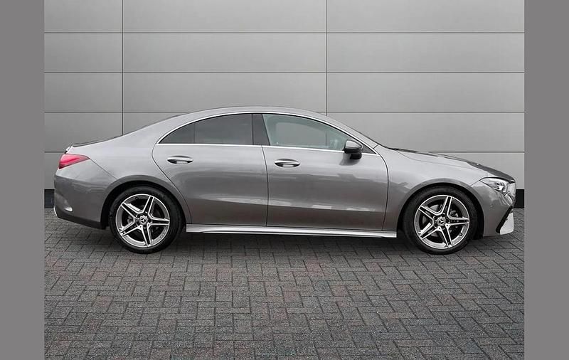 Used Mercedes CLA180 Executive 134 HP (98 kW) 2024 Grey Sedan