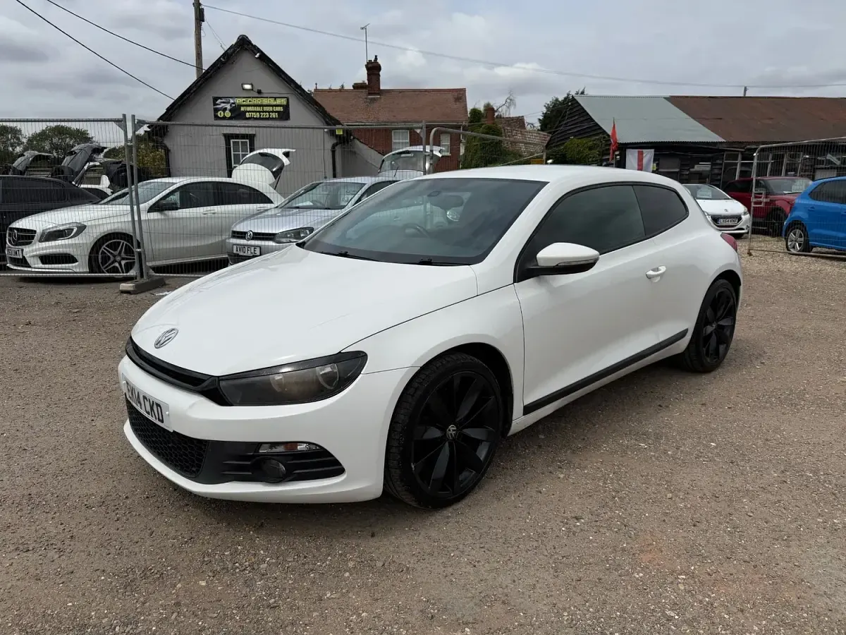 Used VW Scirocco GT 177 HP (130 kW) 2014 White Coupe