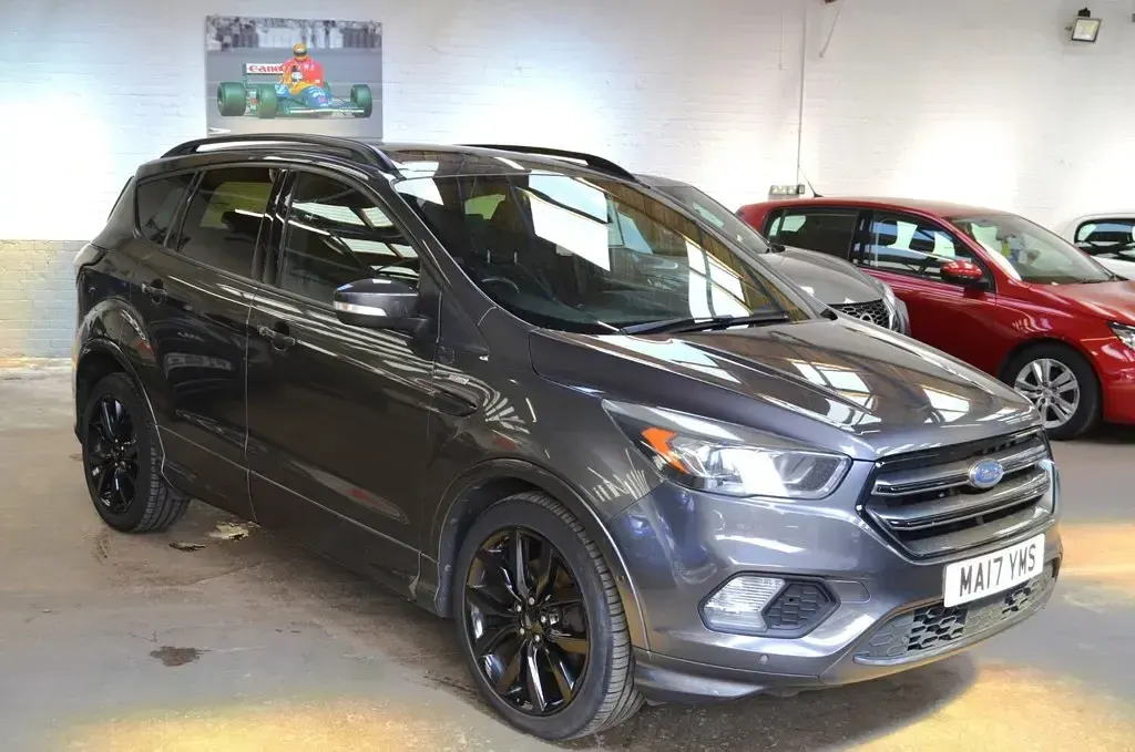 Used Ford Kuga ST-Line 150 HP (110 kW) 2017 Grey SUV