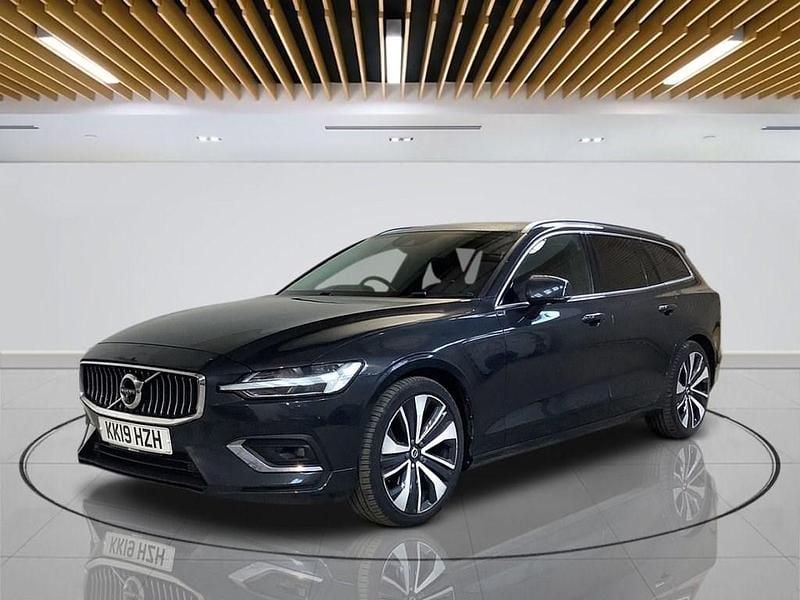 Used Volvo V60 Inscription 190 HP (139 kW) 2019 Grey Estate