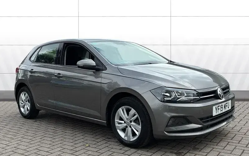 Used VW Polo SE 65 HP (47 kW) 2019 Hatchback