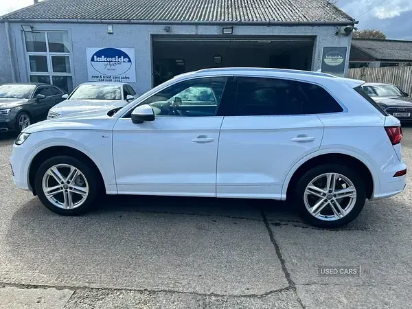 Used Audi Q5 S-Line 2019 White SUV