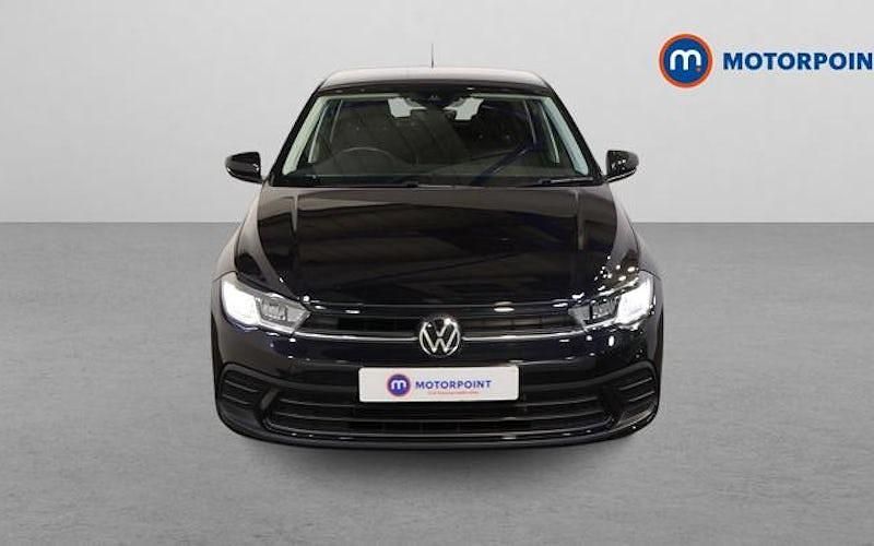Used VW Polo Life 80 HP (58 kW) 2024 Black Hatchback