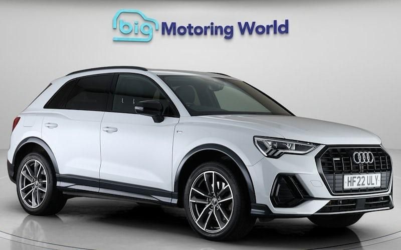Usado Audi Q3 Black Edition 190 HP (139 kW) 2022 SUV