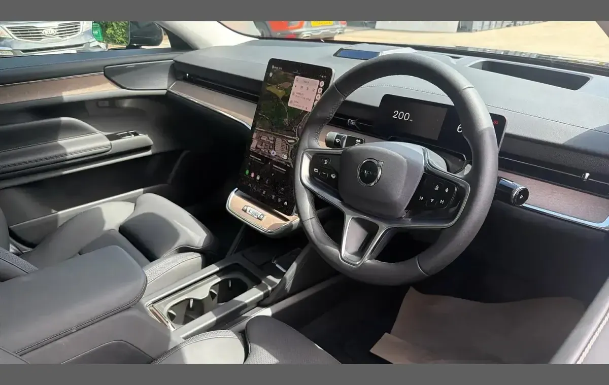 Used Volvo ES90 Plus 241 kW (328 HP) 2025 Black Sedan