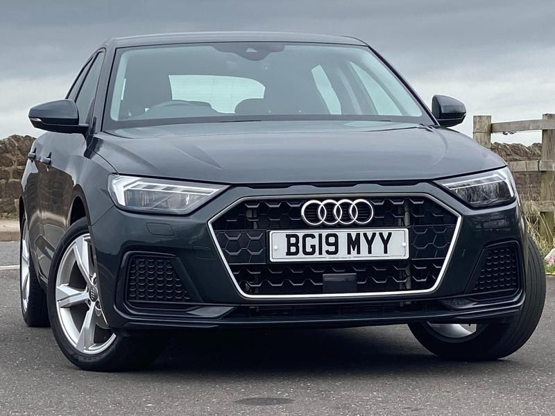 Used Audi A1 Sport 2019 Manhattan grey SUV