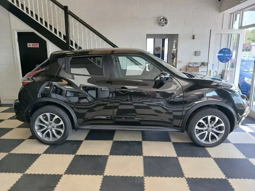 Used Nissan Juke S 110 HP (80 kW) 2015 Black SUV