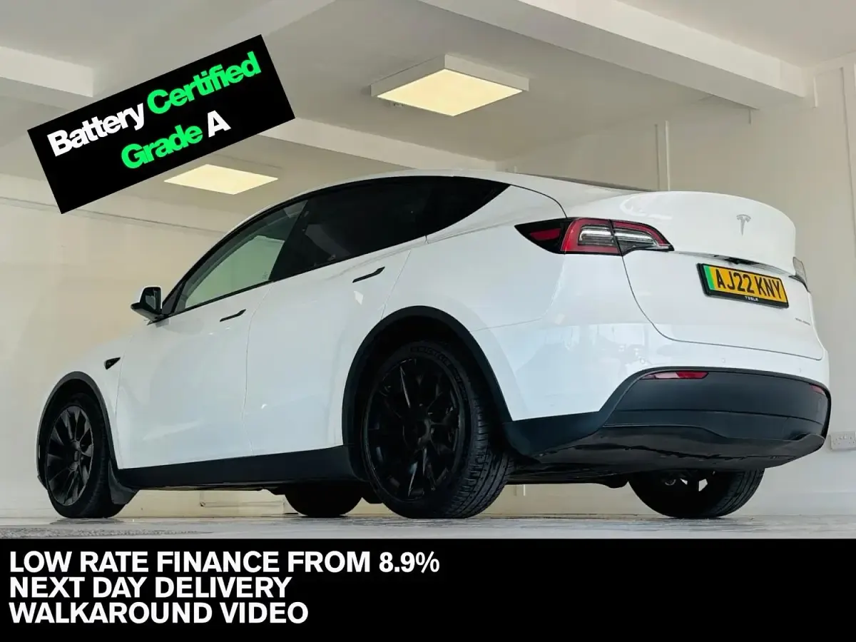 Used Tesla Model Y Long Range AWD 378 kW (514 HP) 2022 White SUV