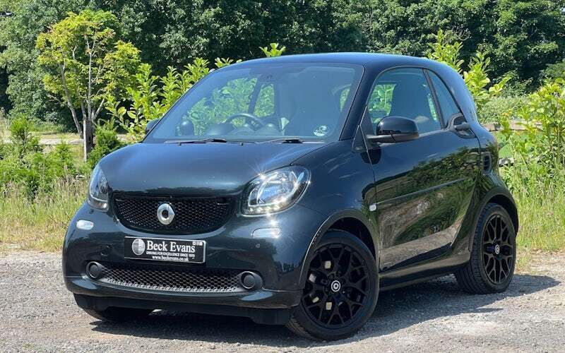 Black Used 2016 Smart ForTwo Coupé Edition Black Coupe | £8,014 (Fair price) - Image 1/3