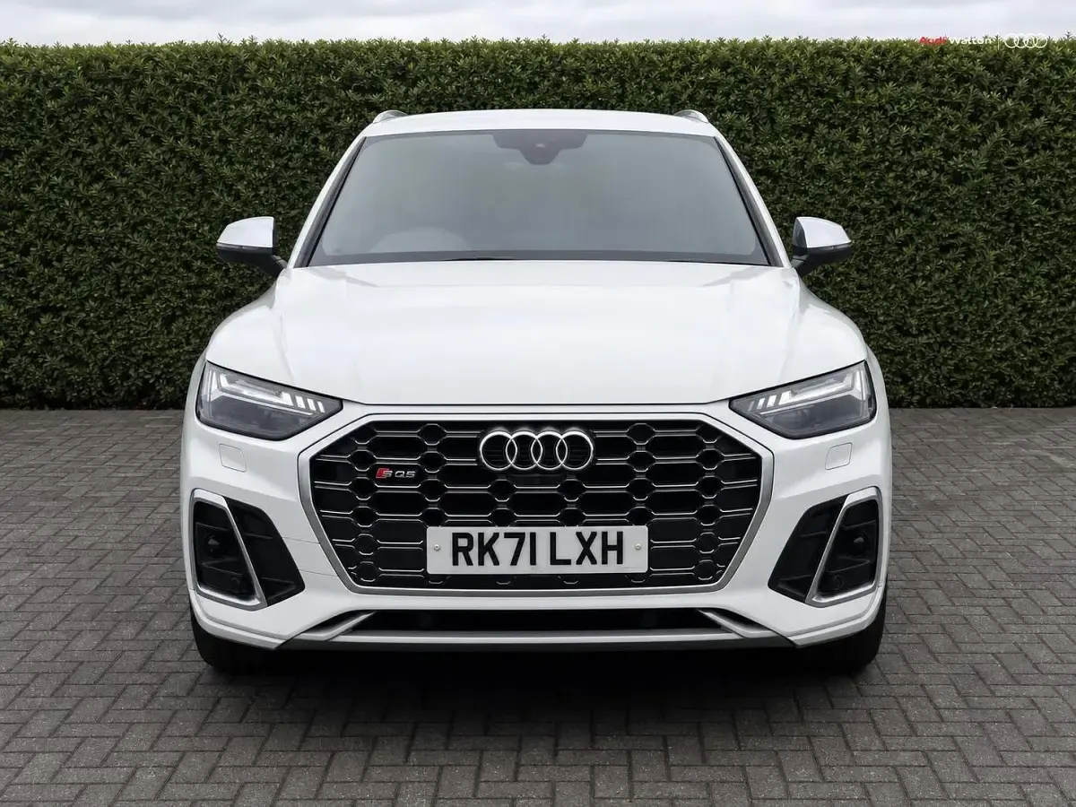 Used Audi SQ5 Black Edition 341 HP (250 kW) 2021 White SUV