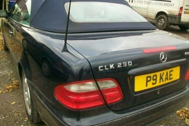 Used Mercedes CLK230 Avantgarde 197 HP (144 kW) 2002 Coupe