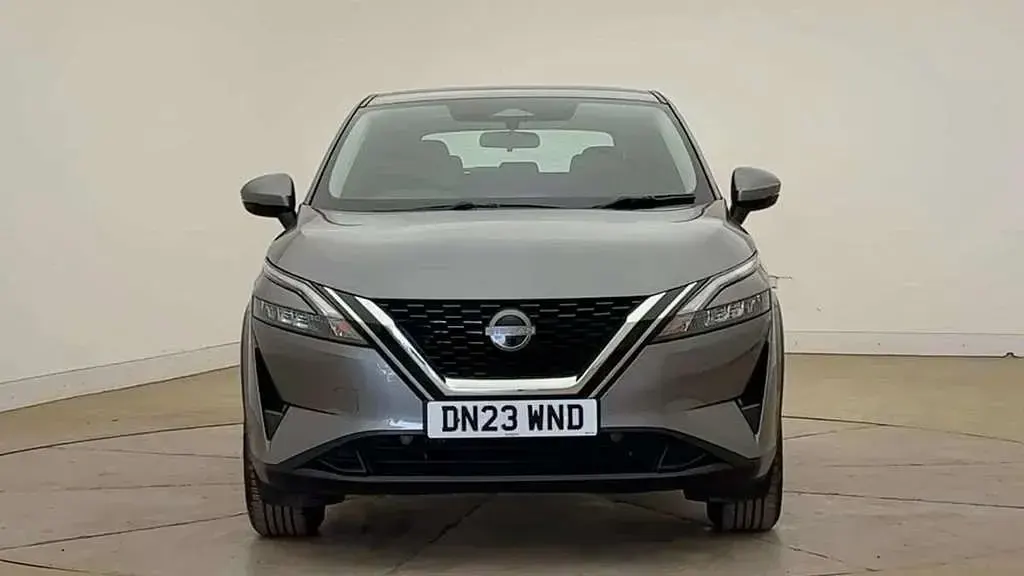 Used Nissan Qashqai Acenta Premium 138 HP (101 kW) 2023 Grey SUV