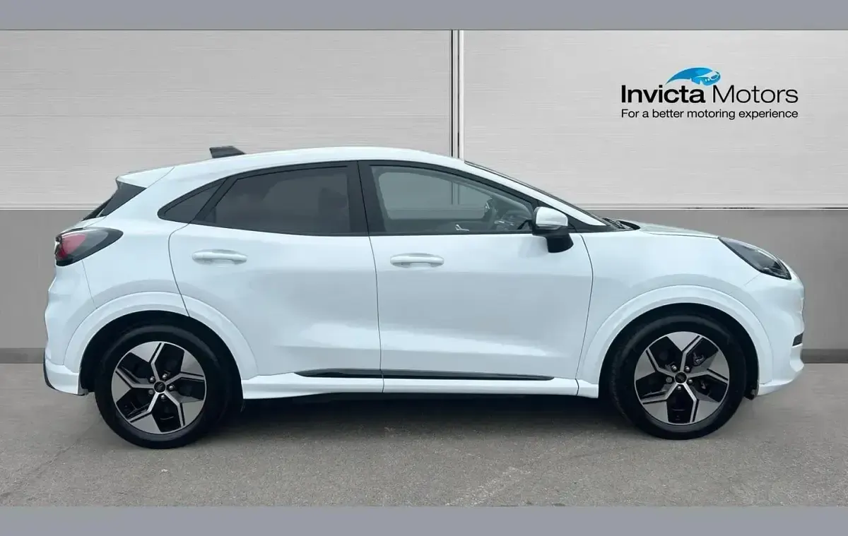 Used Ford Puma Gen-E Select 122 kW (167 HP) 2025 White SUV
