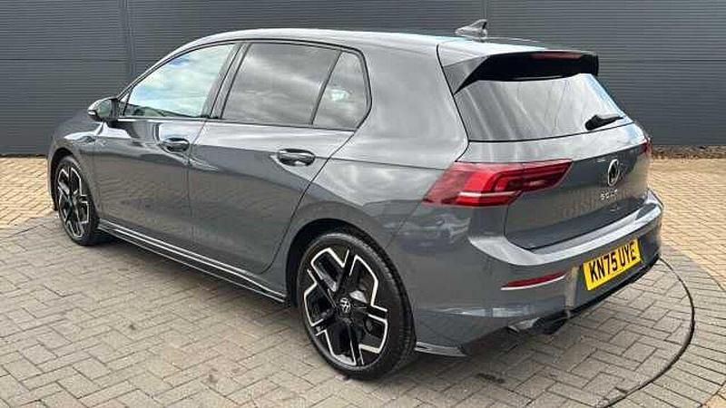 Used VW Golf VIII 150 HP (110 kW) 2025