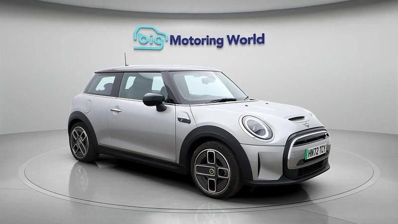Used 2022 Mini Cooper SE Hatch Hatchback | £15,000 (Fair price) - Image 1/4