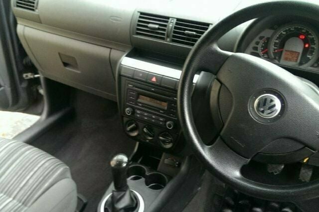Used 2011 VW Fox Hatchback | £2,395 (Expensive) - Image 1/4