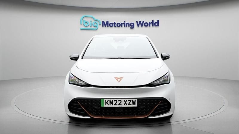 Used Cupra Born 150 kW (204 HP) 2022 White Hatchback